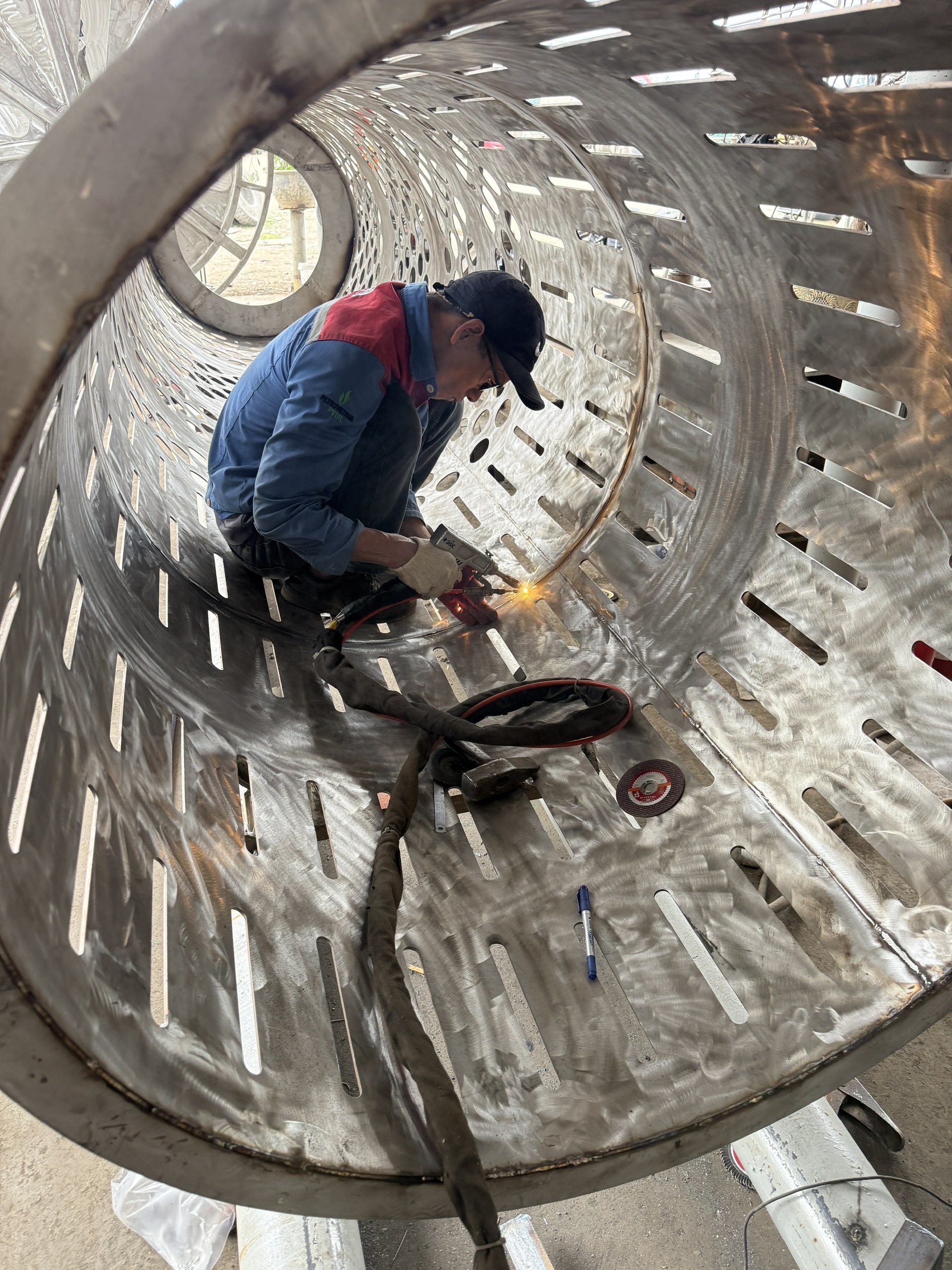 gia công inox cho tàu đánh cá